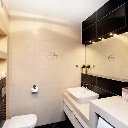 Golden Sun Apartament Bursztynowy 5 Lägenhet *