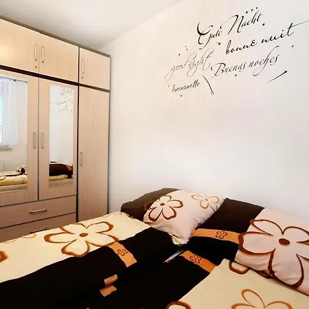 Golden Sun Apartament Bursztynowy 5 公寓